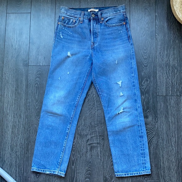 Levi’s Wedgie Straight Jeans - Picture 4 of 6